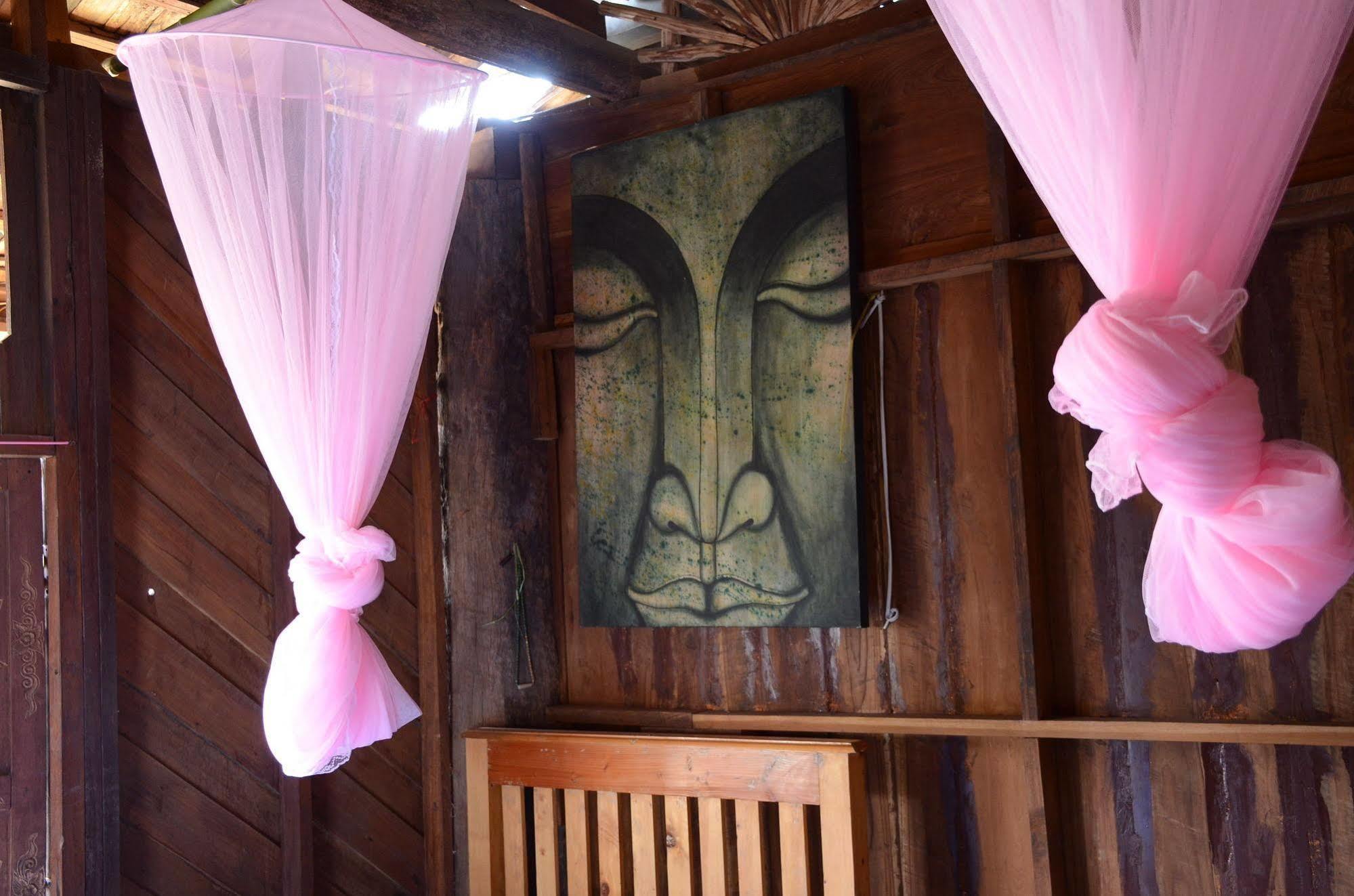 Up2U Guesthouse Pai Dış mekan fotoğraf
