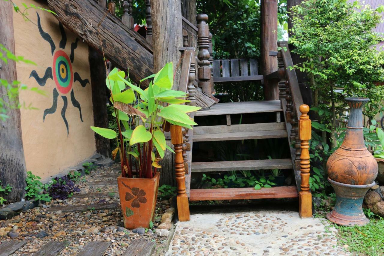 Up2U Guesthouse Pai Dış mekan fotoğraf